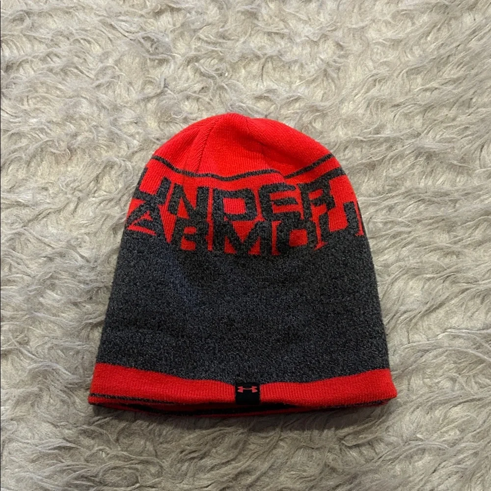 Under Armour Youth Two-Tone‎ Red and Gray Beanie